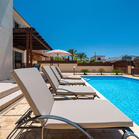 Atlantica 4 Bedroom Villa Near The Beach Protaras Ngoại thất bức ảnh