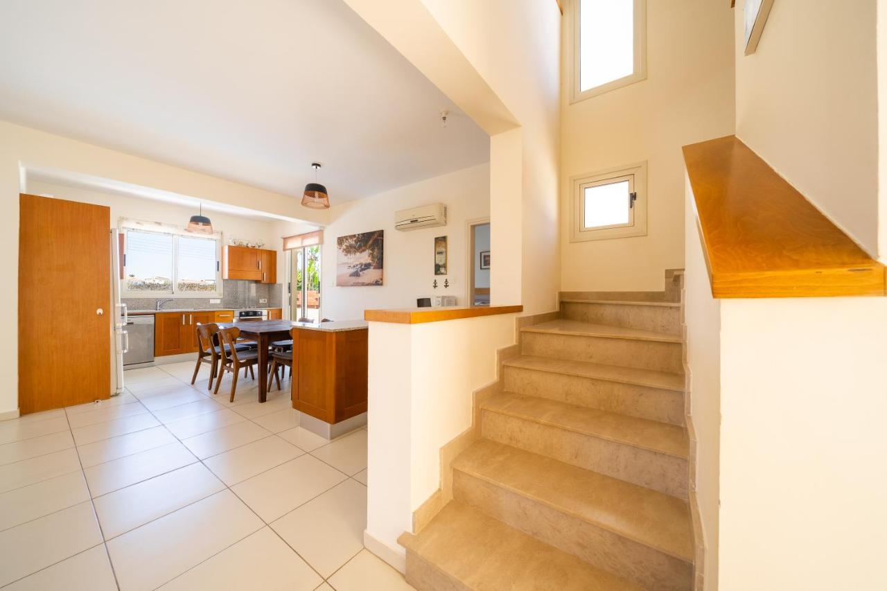 Atlantica 4 Bedroom Villa Near The Beach Protaras Ngoại thất bức ảnh